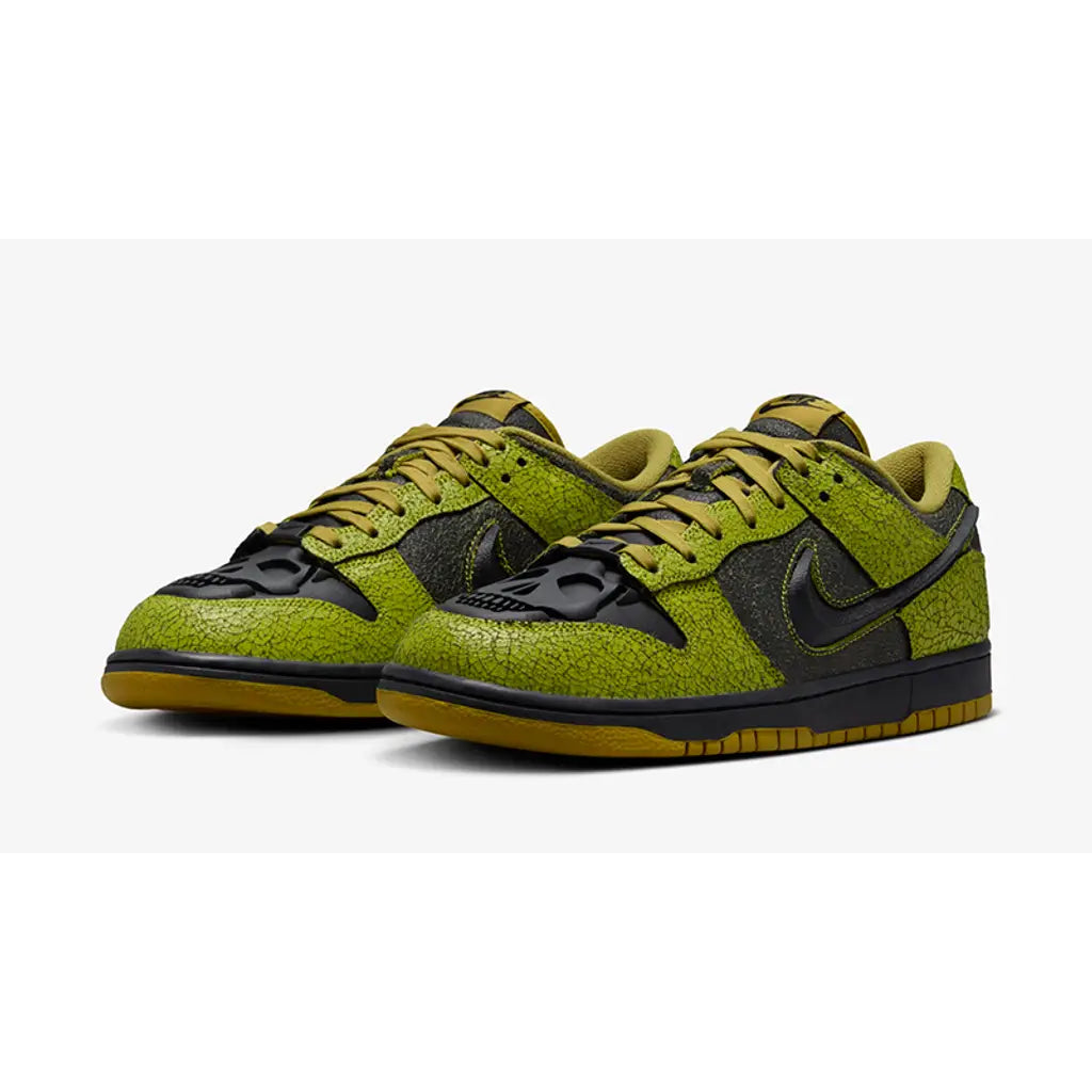Nike Dunk Low 'Halloween Skull'