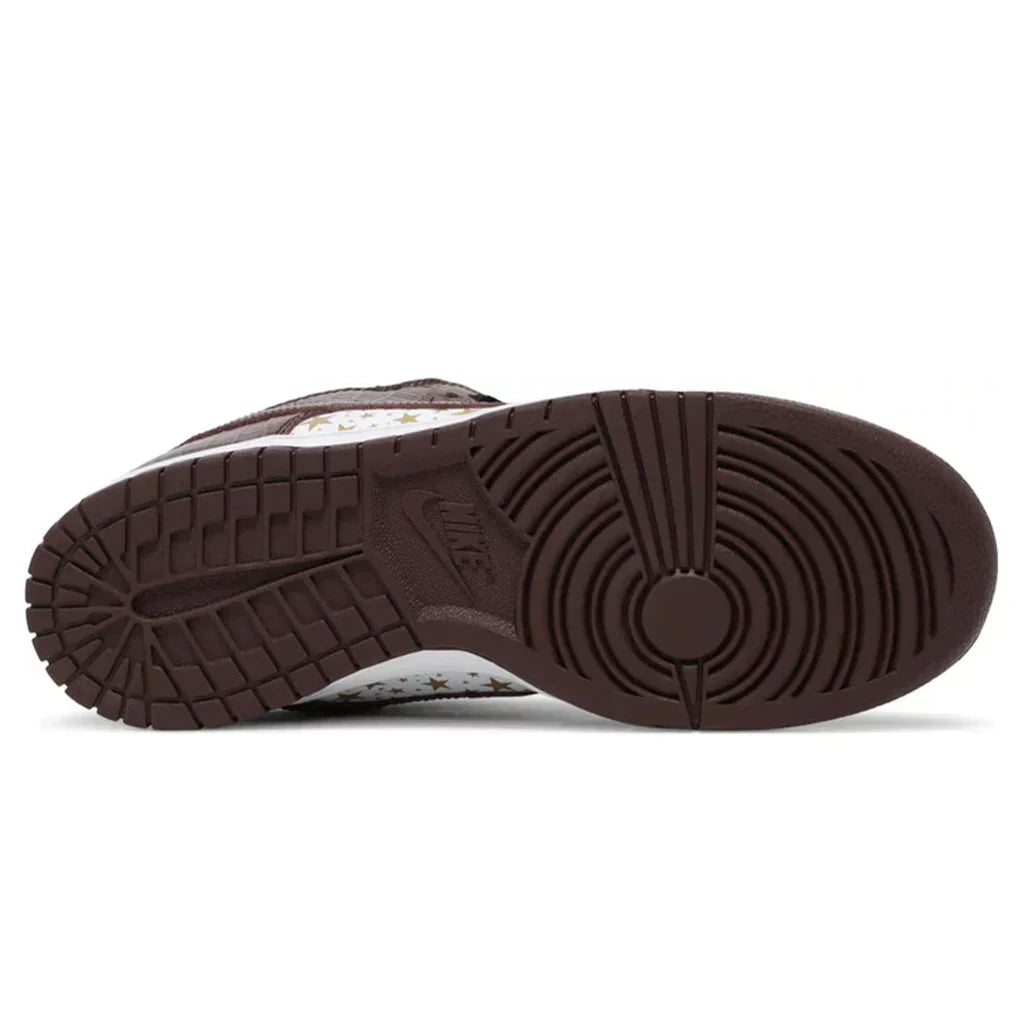 Nike SB x Supreme Dunk Low 'Barkroot Brown'