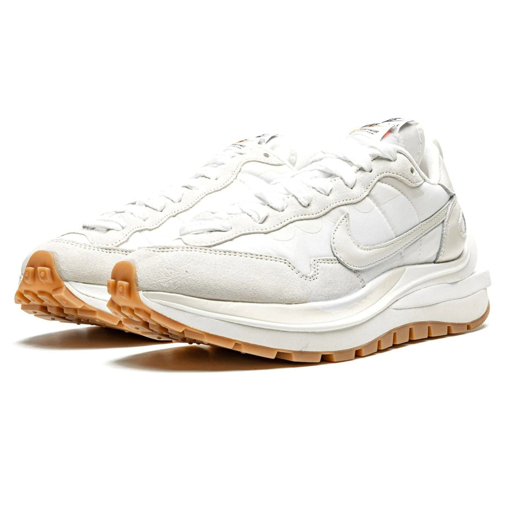 Nike x Sacai Vaporwaffle 'Sail White Gum'
